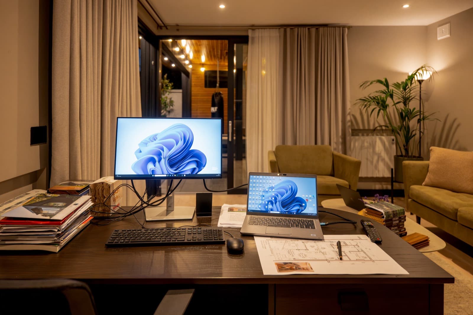 Home Office and Lounge with Covered Games Area and Ensuite, Whitehall, Dublin 9 — photo 11