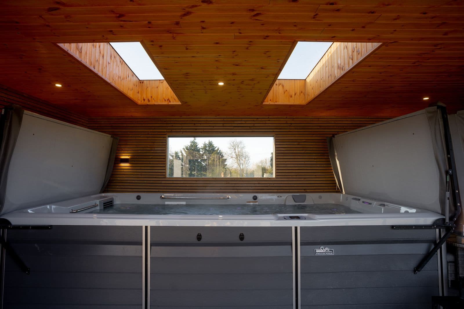 Modern Garden Office & Playroom with Covered Swim Spa Area, Dunleer, Co. Louth — photo 11